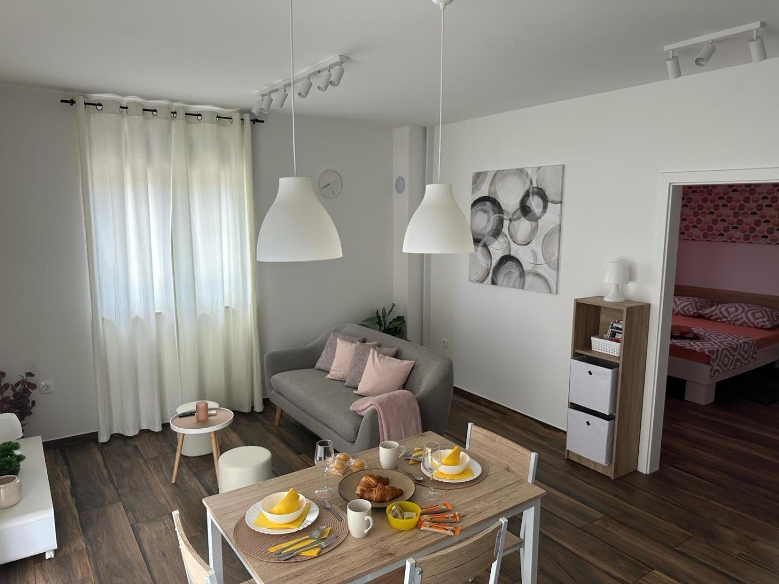 Apartments Harmony Hills Пула Экстерьер фото