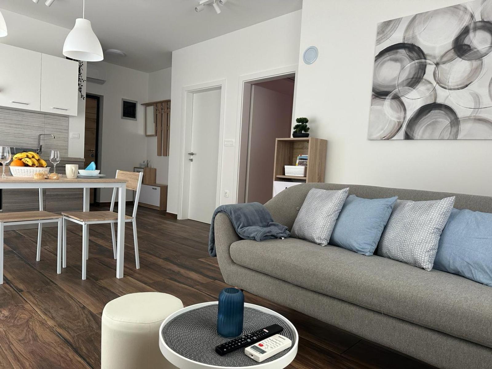 Apartments Harmony Hills Пула Экстерьер фото