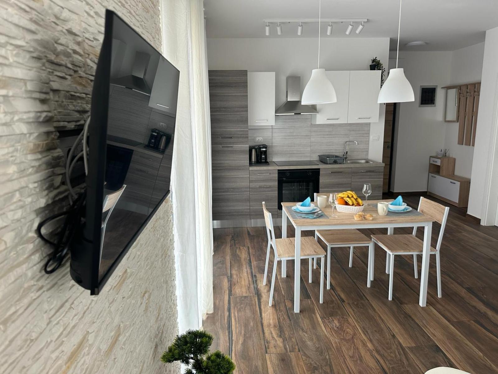 Apartments Harmony Hills Пула Экстерьер фото