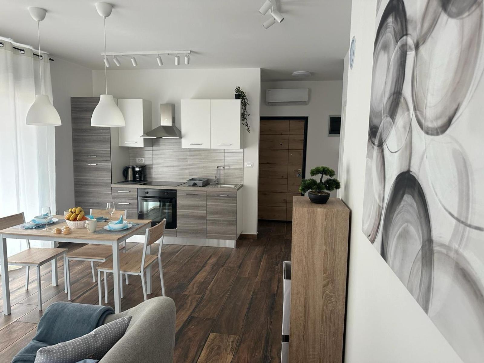 Apartments Harmony Hills Пула Экстерьер фото
